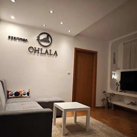 Oh La La - Self Check In Apartment Osijek Exterior photo