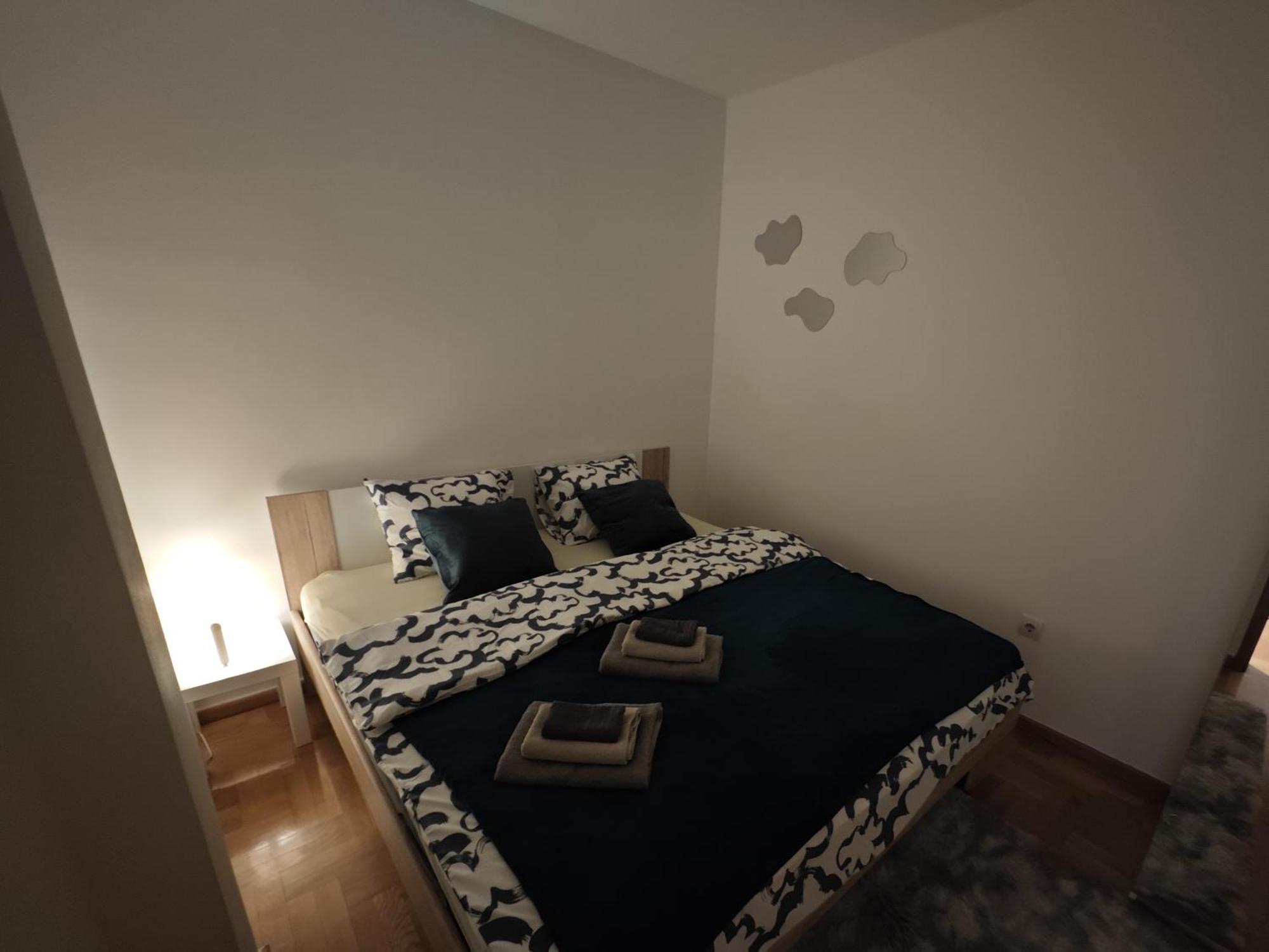Oh La La - Self Check In Apartment Osijek